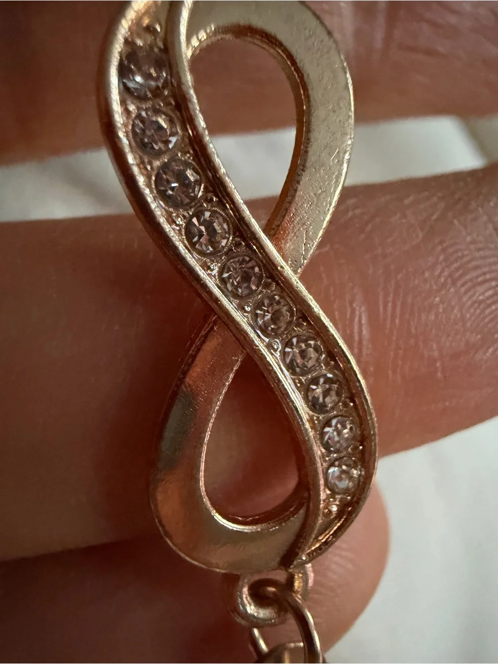 Gold Infinity Mesh Bracelet - Women Jewelry adjustable - Picture 5 of 8